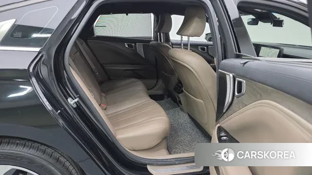 Kia K8 Hybrid 2022 Черный из Кореи, фото 3