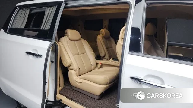 Kia The New Carnival 2018 Белый из Кореи, фото 3