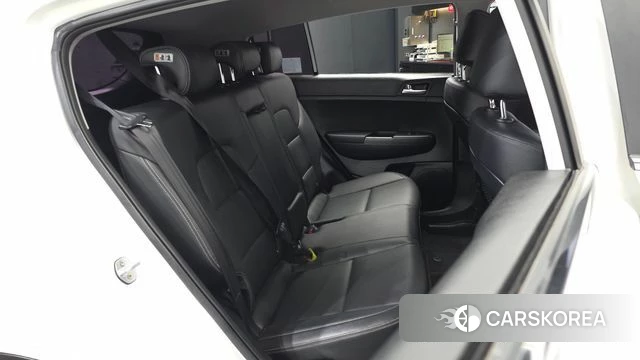 Kia Sportage The Bold 2019 Белый из Кореи, фото 3