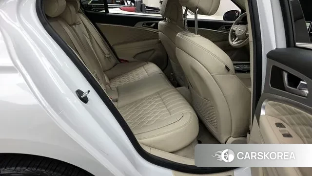 Genesis The New G70 Shooting Brake 2022 Белый из Кореи, фото 3