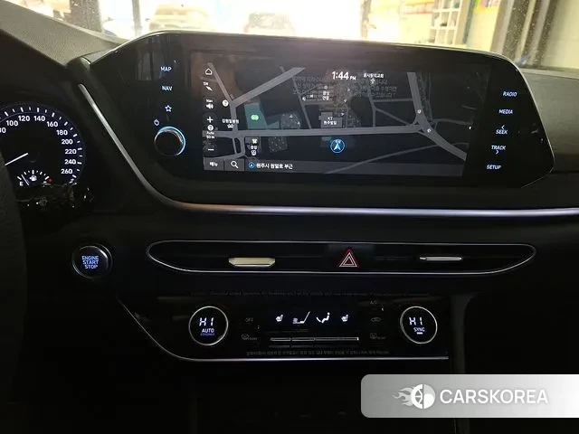 Hyundai Sonata (DN8) 2019 Белый из Кореи, фото 3