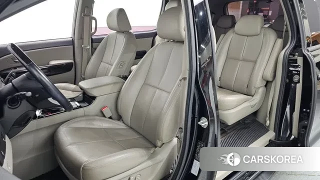 Kia The New Carnival 2018 Черный из Кореи, фото 3