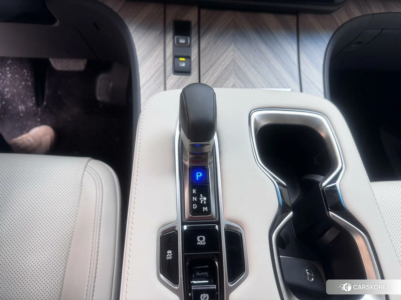 Lexus LM 2025 Черный из Китая, фото 3