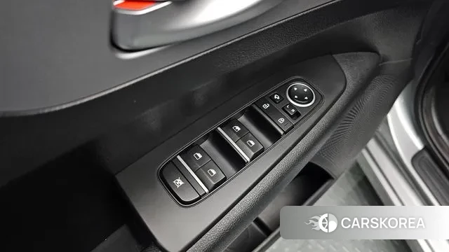 Kia The New K3 2nd generation 2022 Серебряный из Кореи, фото 3