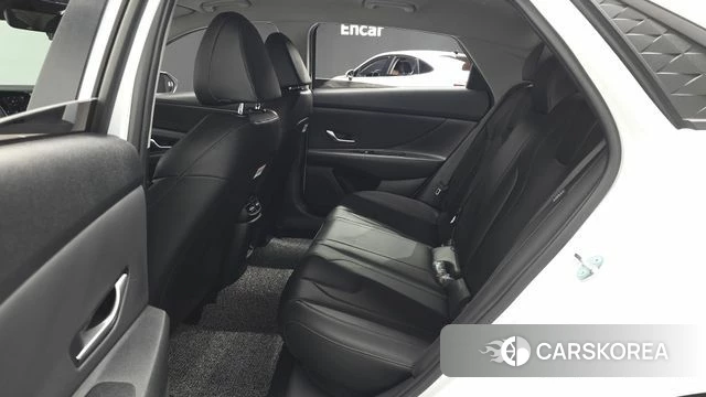 Hyundai The New Avante (CN7) 2025 Белый из Кореи, фото 3