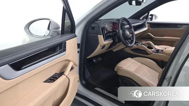 Porsche Cayenne (PO536) 2024 Жемчужный цвет из Кореи, фото 3