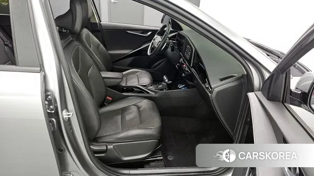 Kia Di Ol Nu Niro id 3659568 из Кореи 3