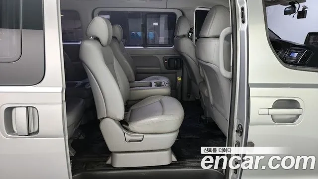 Hyundai The New Grand Starex 2019 Серебряный из Кореи, фото 3