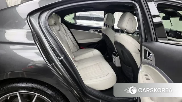 Genesis The New G70 2023 Серый из Кореи, фото 3