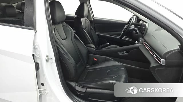 Hyundai Avante (CN7) 2021 Белый из Кореи, фото 3