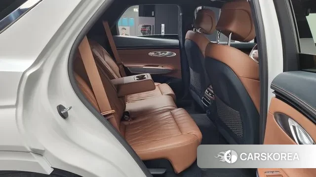 Genesis GV70 2023 Белый из Кореи, фото 3