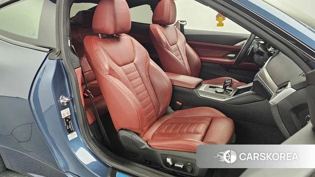 BMW 4 Series (G22) 2021 Небесно-голубой из Кореи, фото 3