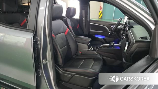 Chevrolet (GM Daewoo) All New Colorado 2024 Серый из Кореи, фото 3