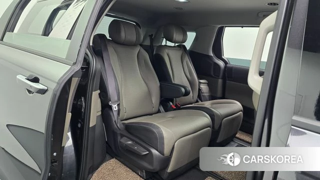 Kia The New Carnival 4th Generation 2024 Серый из Кореи, фото 3