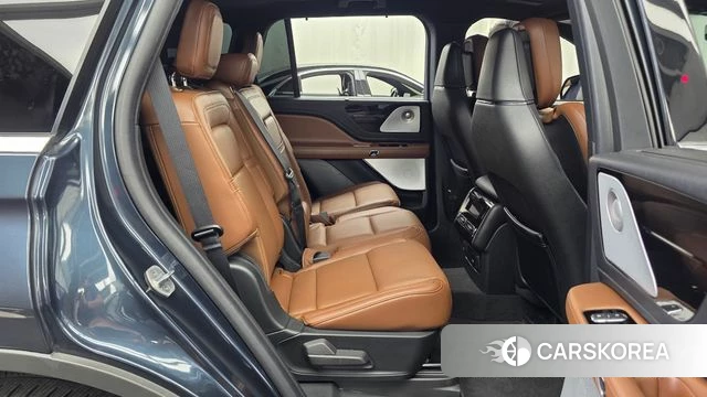 Lincoln Aviator 2nd generation 2023 Синий из Кореи, фото 3