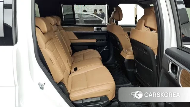 Hyundai Santa Fe (MX5) 2023 Белый из Кореи, фото 3