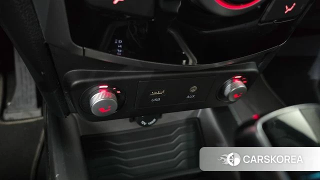Ssangyong Tivoli Armor 2018 Белый из Кореи, фото 3