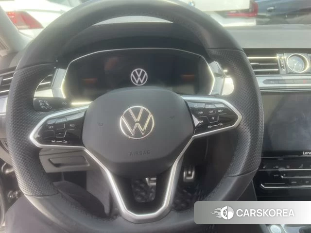 Volkswagen Magotan 2022 Черный из Китая, фото 3