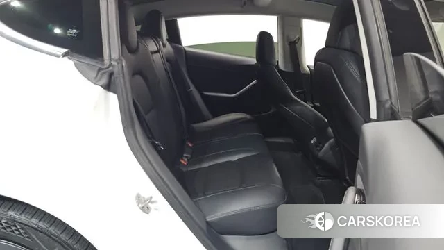 Tesla Model 3 2020 Белый из Кореи, фото 3