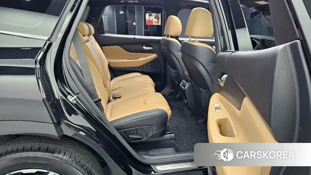 Hyundai The New Santa Fe 2021 Черный из Кореи, фото 3