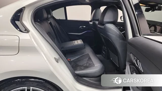 BMW 3 Series (G20) 2019 Белый из Кореи, фото 3