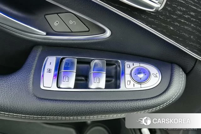 Mercedes-Benz Class C 2021 Белый из Китая, фото 3