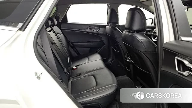 Kia Sportage 5th Generation 2022 Белый из Кореи, фото 3