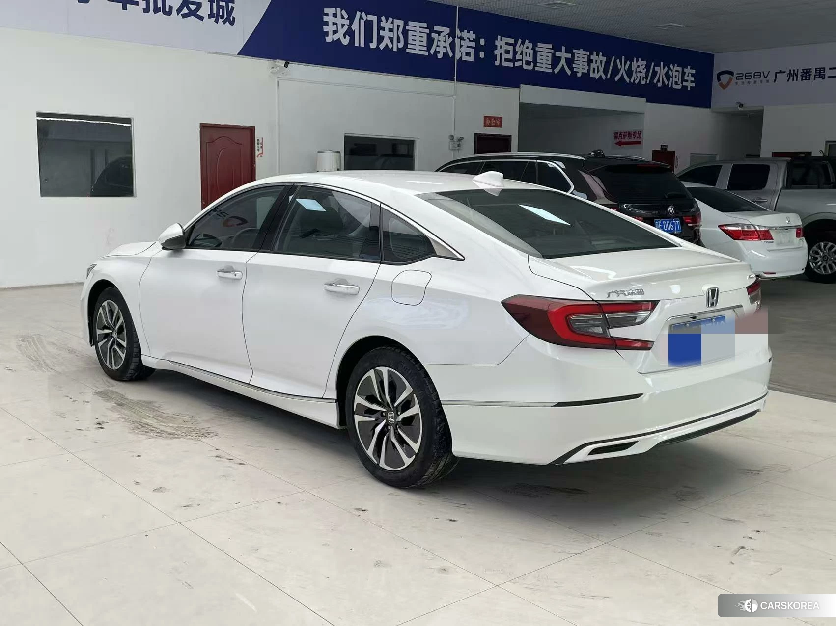 Honda Accord 2021 Белый из Китая, фото 3