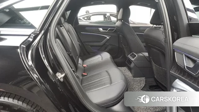 Audi A6 (C8) 2020 Черный из Кореи, фото 3