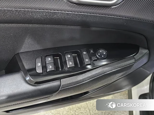 Kia Sportage 5th Generation Hybrid 2021 Белый из Кореи, фото 3