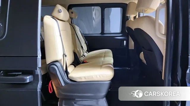 Hyundai Staria 2024 Синий из Кореи, фото 3