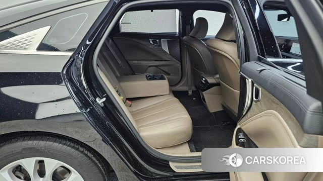 Kia K8 2023 Черный из Кореи, фото 3