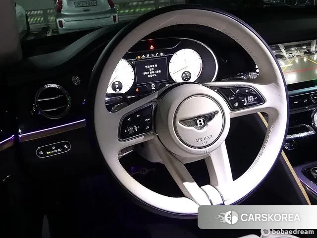 Bentley Flying Spur 3rd Generation 2024 Песочный из Кореи, фото 3