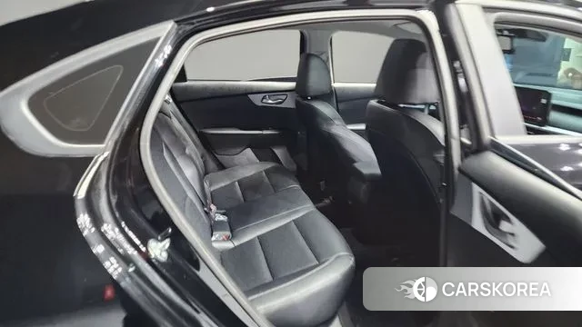 Kia The New K3 2nd generation 2023 Черный из Кореи, фото 3