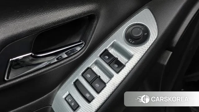 Chevrolet (GM Daewoo) The New Trax 2019 Белый из Кореи, фото 3