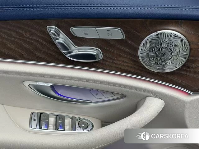Mercedes-Benz E-class 2022 Серебристо-серый из Китая, фото 3