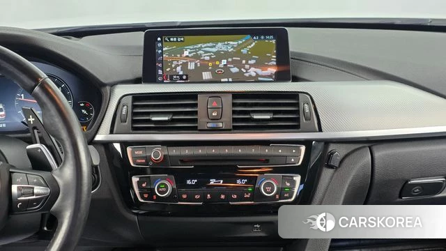BMW 3 Series (F30) 2018 Белый из Кореи, фото 3