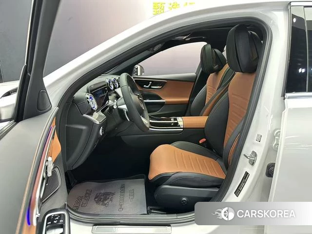 Mercedes-Benz Class C 2024 Белый из Китая, фото 3