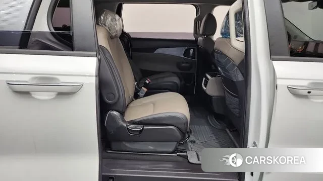 Kia The New Carnival 4th Generation 2025 Белый из Кореи, фото 3