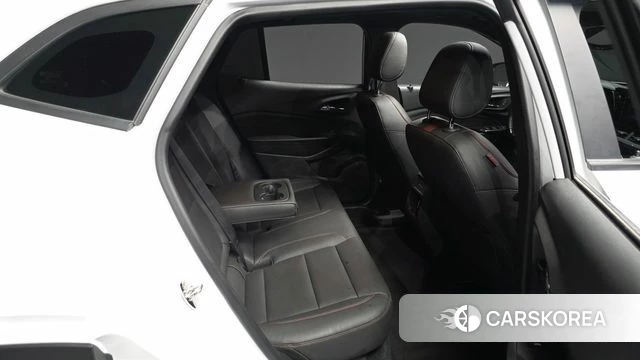 Chevrolet (GM Daewoo) Trax Crossover 2024 Белый из Кореи, фото 3