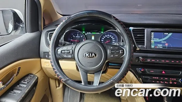 Kia The New Carnival 2019 Белый из Кореи, фото 3