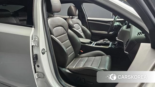 Kia Stinger 2018 Белый из Кореи, фото 3