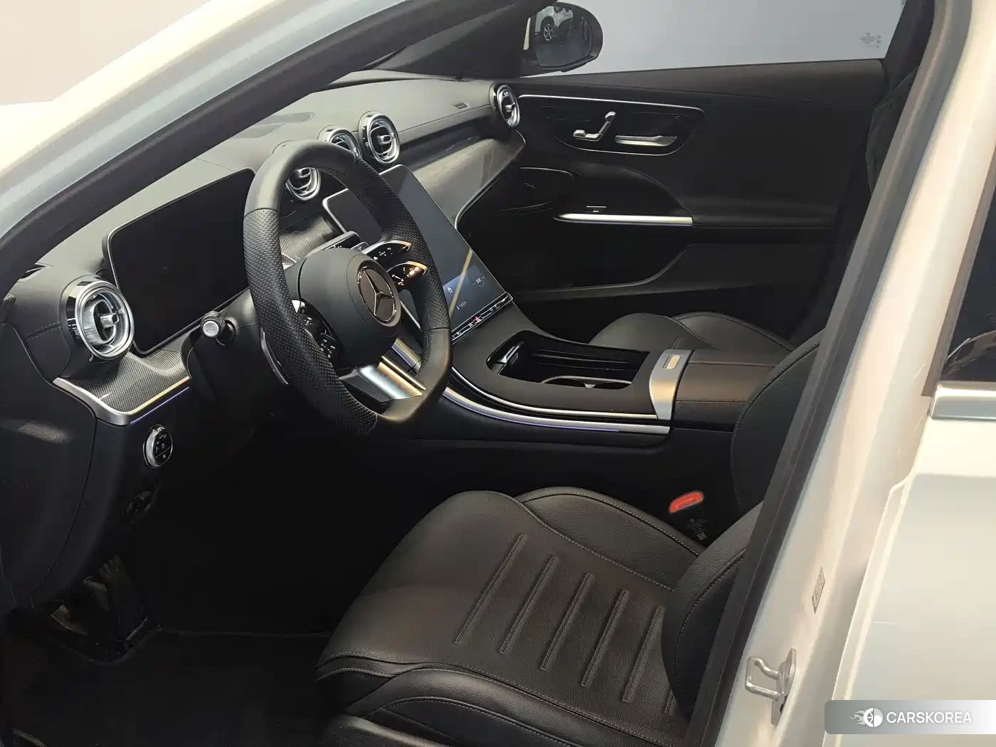 Mercedes-Benz C-class 2024 Белый из Китая, фото 3