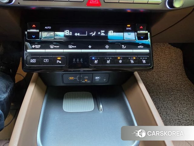 Hyundai Grandeur Hybrid (GN7) 2024 Черный из Кореи, фото 3