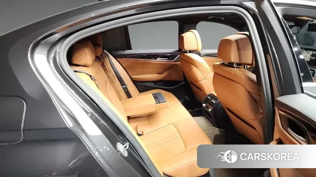 BMW 5 Series (G30) 2021 Серый из Кореи, фото 3