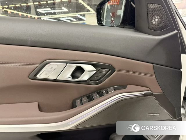 BMW 3 series 2021 Белый из Китая, фото 3