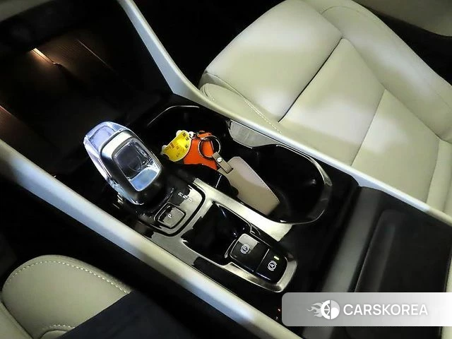 Volvo XC40 2026 Белый из Кореи, фото 3
