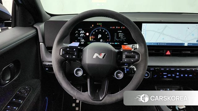 Hyundai Ionic 5 2025 Небесно-голубой из Кореи, фото 3