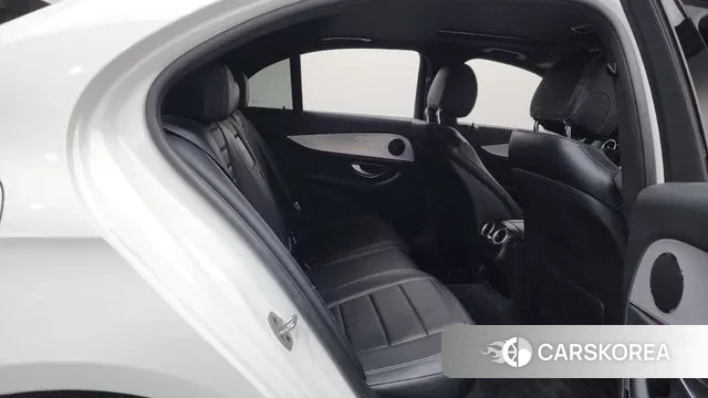 Mercedes-Benz E-Class W213 2021 Белый из Кореи, фото 3