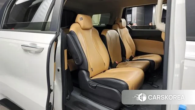 Kia Carnival 4th generation 2023 Белый из Кореи, фото 3